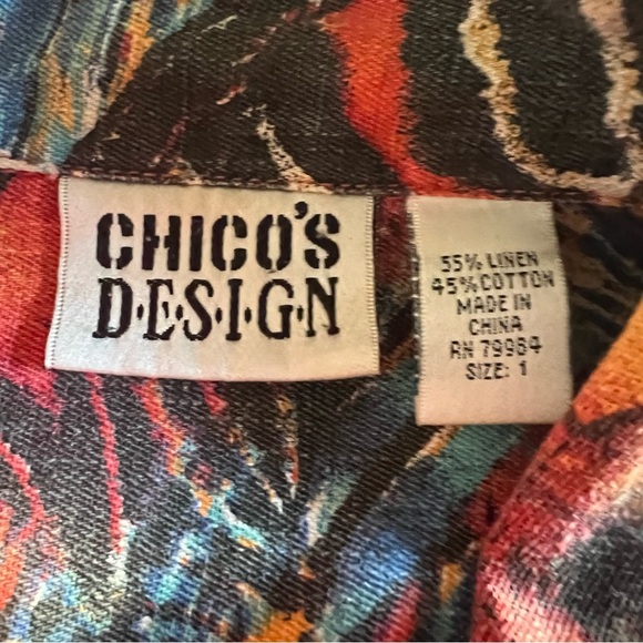 Chico's Design Women's Linen Blend Button Up Jacket Animal Print Artsy Size 1 - Picture 3 of 6